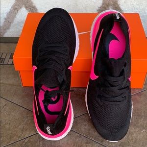 nike epic react black pink